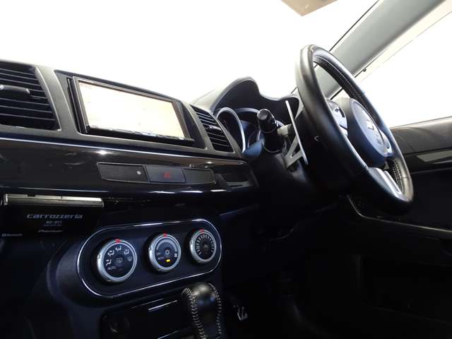 三菱 ランサー ２．０ ＧＳＲ Ｘ ４ＷＤ H21年 (関東) 99