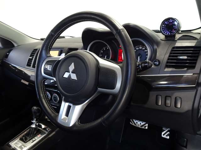 三菱 ランサー ２．０ ＧＳＲ Ｘ ４ＷＤ H21年 (関東) 99