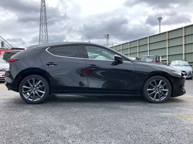 マツダ ＭＡＺＤＡ３　ファストバック １．８ ＸＤ プロアクティブ ディーゼルターボ R3年 (関東) 99