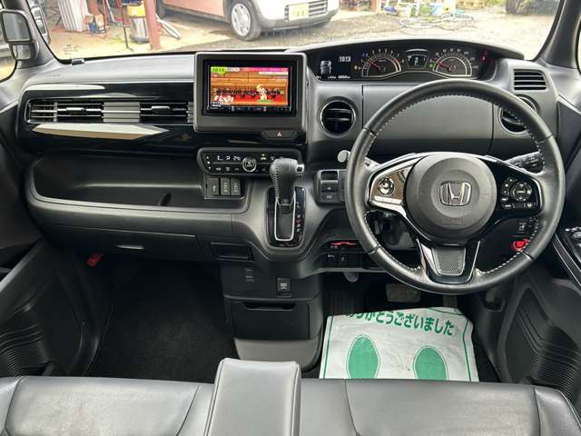 ホンダ Ｎ　ＢＯＸ カスタム ６６０ Ｌ ターボ R5年 () 99