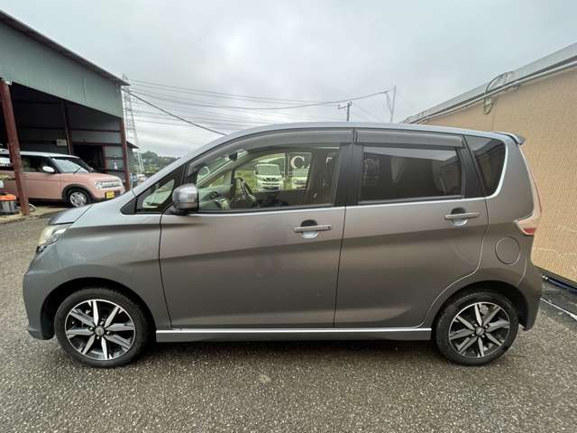 日産 デイズ ６６０ ハイウェイスターＧターボ H29年 () 99