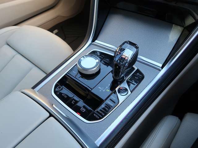 ＢＭＷ ８シリーズ ８４０ｉ　Ｍスポーツ R3年 (関東) 99