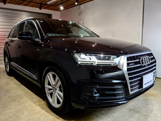 アウディ Ｑ７ ４５ ＴＦＳＩ クワトロ Ｓラインパッケージ ４ＷＤ R2年 (関東) 99