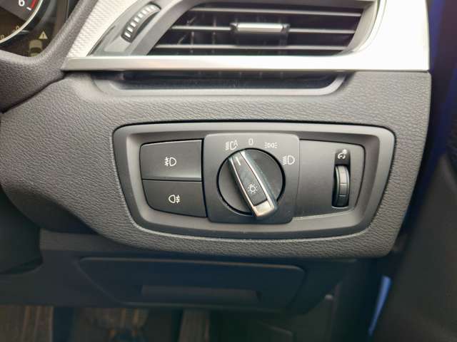ＢＭＷ Ｘ１ Ｘドライブ １８Ｄ Ｍスポーツ ４ＷＤ H29年 (関東) 99