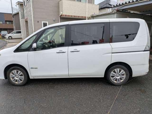 日産 セレナ ２．０ ２０Ｘ Ｓ－ＨＹＢＲＩＤ アドバンストセーフティ パッケージ H26年 (関東) 99