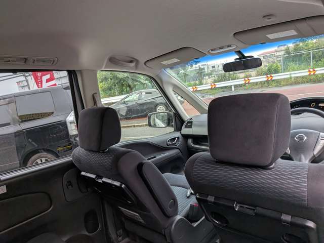 日産 セレナ ２．０ ２０Ｘ Ｓ－ＨＹＢＲＩＤ アドバンストセーフティ パッケージ H26年 (関東) 99