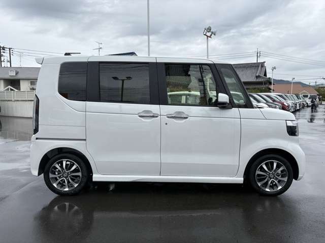 ホンダ Ｎ　ＢＯＸ カスタム ６６０ R8年 (中国) 99