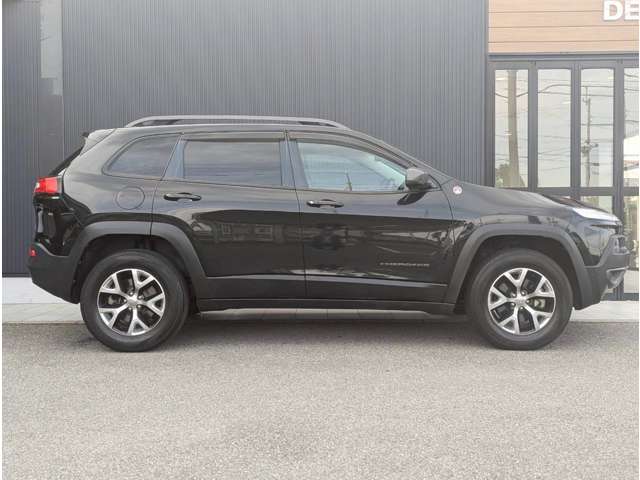 ジープ チェロキー トレイルホーク ４ＷＤ H29年 (四国) 99