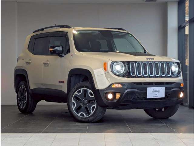 ジープ レネゲード トレイルホーク ４ＷＤ H29年 (四国) 99