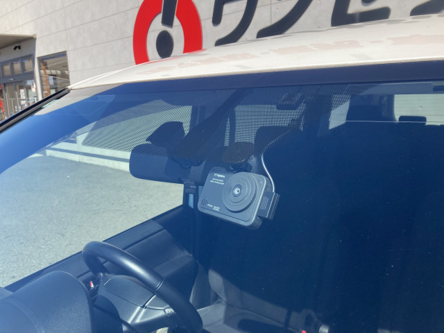 トヨタ ヴォクシー １．８ ハイブリッド Ｖ H27年 (四国) 99