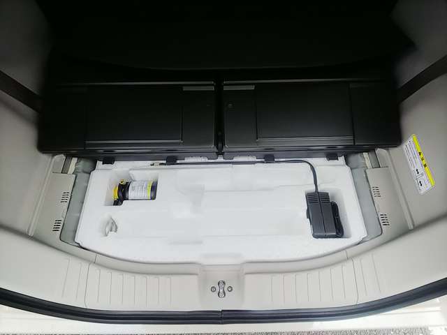 ホンダ Ｎ　ＢＯＸ ６６０ ファッションスタイル モノトーン R8年 (関東) 99