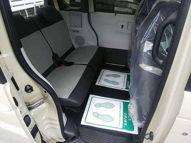 ホンダ Ｎ　ＢＯＸ ６６０ ファッションスタイル モノトーン R8年 (関東) 99