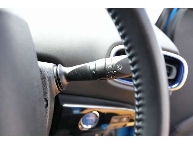 トヨタ プリウス １．８ Ａ ツーリングセレクション R1年 () 99