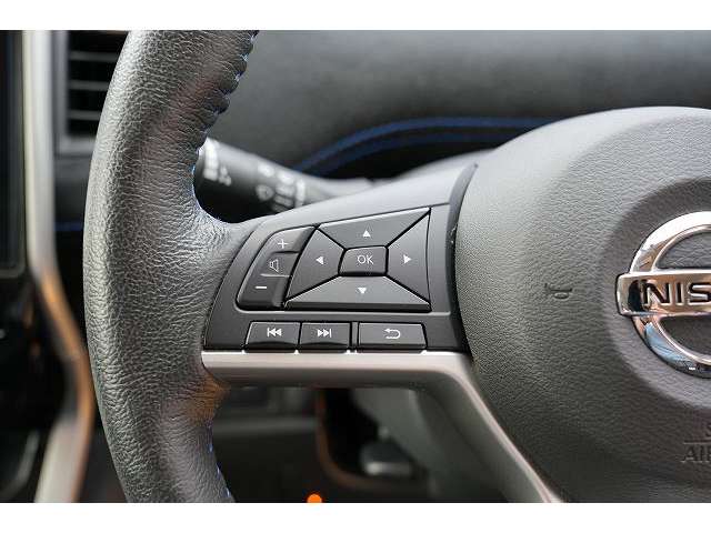 日産 セレナ １．２ Ｅ－ＰＯＷＥＲ ＡＵＴＥＣＨ セーフティパッケージ R1年 () 99