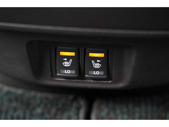 日産 セレナ １．２ Ｅ－ＰＯＷＥＲ ＡＵＴＥＣＨ セーフティパッケージ R1年 () 99