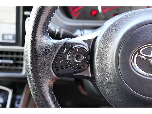 トヨタ ヴォクシー ２．０ ＺＳ ＧＲ スポーツ H30年 () 99