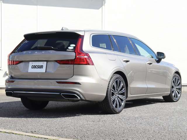 ボルボ Ｖ６０ Ｂ５　インスクリプション R3年 (関東) 99