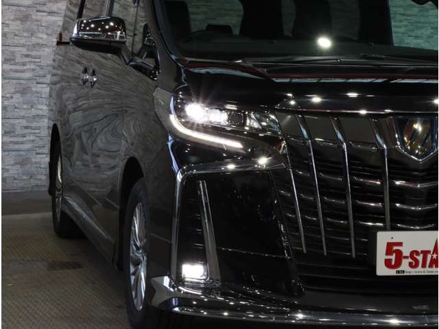 トヨタ アルファード　ハイブリッド ハイブリッド ２．５ Ｓ タイプゴールドＩＩ Ｅ－ＦＯＵＲ ４ＷＤ R4年 (関東) 99