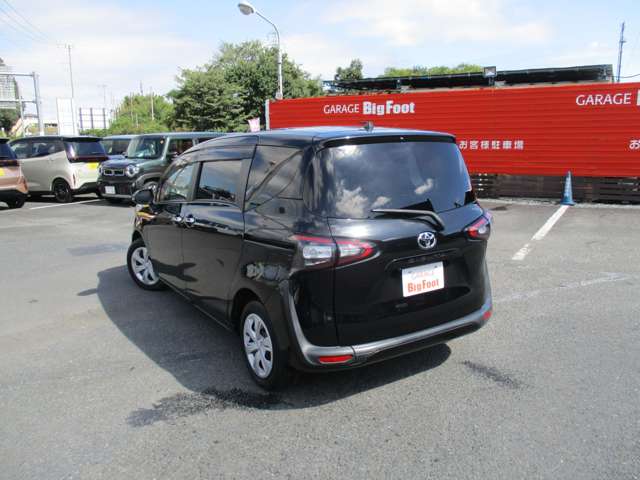 トヨタ シエンタ １．５ ファンベース Ｇ R1年 (関東) 99