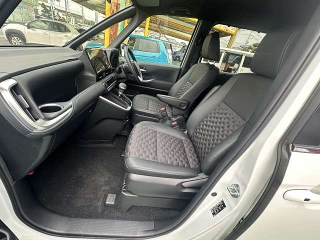 トヨタ ヴォクシー ２．０ Ｓ－Ｚ R7年 () 99