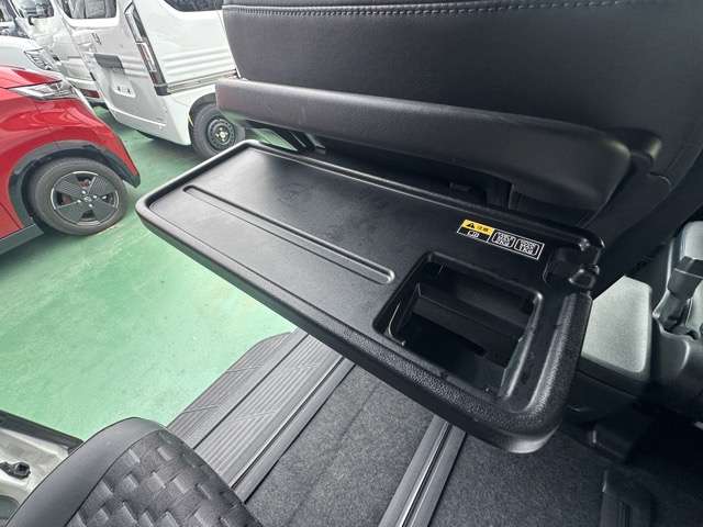 トヨタ ヴォクシー ２．０ Ｓ－Ｚ R7年 () 99