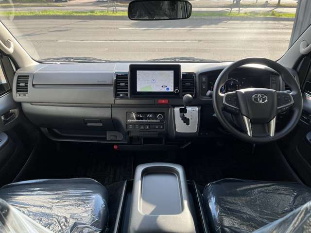 トヨタ ハイエースバン ２．８ スーパーＧＬ ロング ディーゼルターボ ４ＷＤ R8年 (北海道) 99