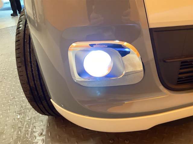 ダイハツ ムーヴ　キャンバス ６６０ ストライプス Ｇ R8年 (近畿) 99