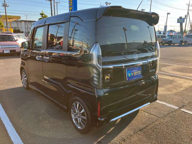 ホンダ Ｎ　ＢＯＸ カスタム ６６０ Ｌ R4年 (関東) 99