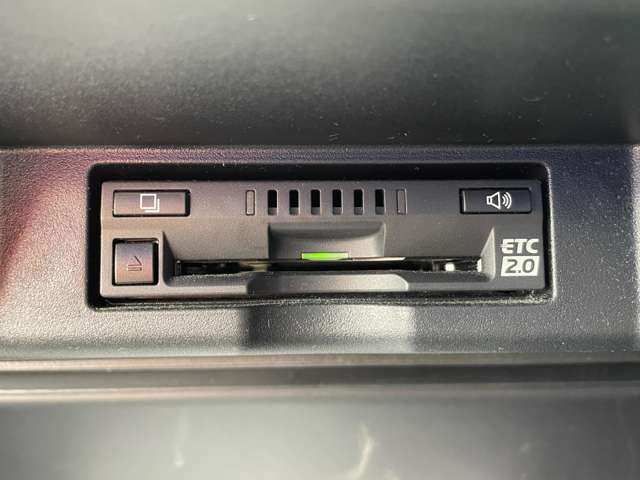 トヨタ ハリアー ２．０ ターボ プレミアム H29年 () 99