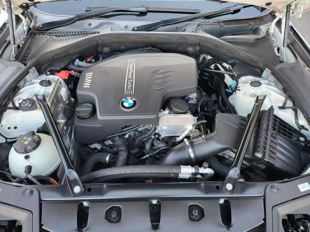ＢＭＷ ５シリーズ ５２３Ｉ Ｍスポーツ H27年 (関東) 99