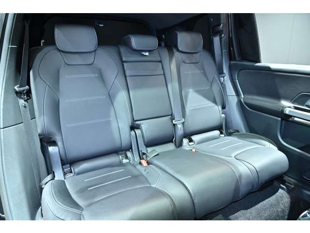メルセデスベンツ ＧＬＢクラス ２００Ｄ ４マチック ナイトエディション ディーゼルターボ ４ＷＤ ＭＰ２０２４０１ R6年 () 99