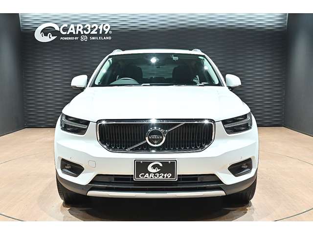 ボルボ ＸＣ４０ Ｂ４ ＡＷＤ モメンタム ４ＷＤ R3年 () 99