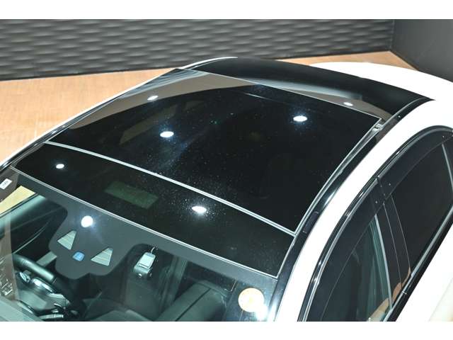 ＡＭＧ Ｅクラス Ｅ５３ ４マチックプラス （ＩＳＧ搭載モデル） ４ＷＤ R1年 () 99