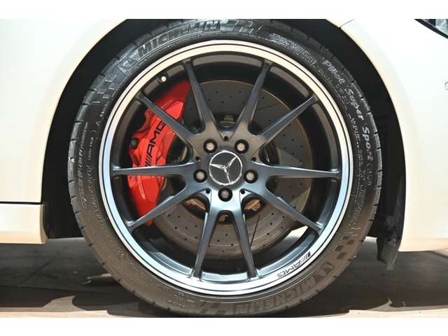 ＡＭＧ Ｃクラスカブリオレ Ｃ６３ Ｓ R1年 () 99