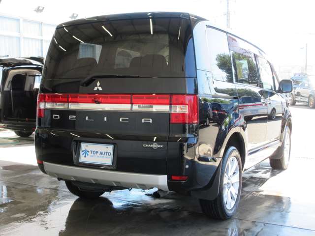 三菱 デリカ　Ｄ：５ ２．４ シャモニー ４ＷＤ H23年 (関東) 99