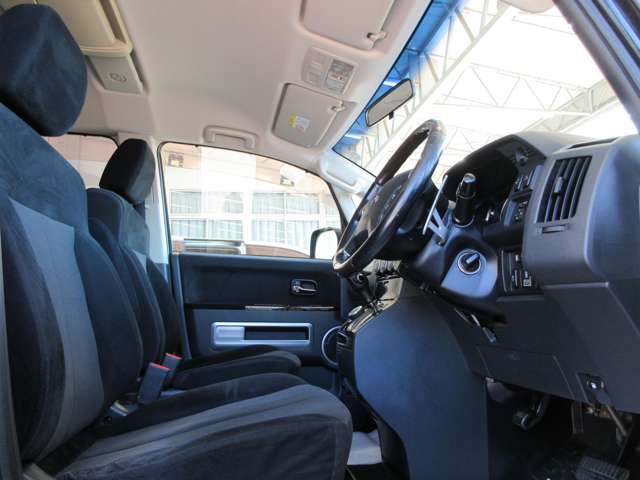 三菱 デリカ　Ｄ：５ ２．４ シャモニー ４ＷＤ H23年 (関東) 99