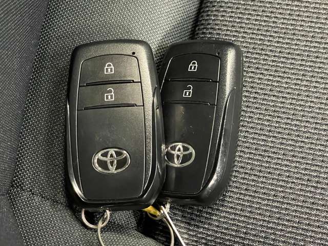 トヨタ プリウス １．８ Ｕ Ｅ－ＦＯＵＲ ４ＷＤ R5年 (甲信越・北陸) 99