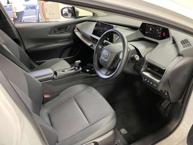 トヨタ プリウス １．８ Ｕ Ｅ－ＦＯＵＲ ４ＷＤ R5年 (甲信越・北陸) 99