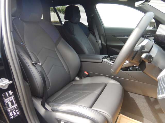 ＢＭＷ ５シリーズ ５２３Ｄ Ｘドライブ Ｍスポーツ ディーゼルターボ ４ＷＤ R6年 (近畿) 99