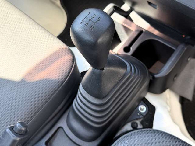 ダイハツ ハイゼットトラック ６６０ コンパクトテールリフト ３方開 H28年 (近畿) 99