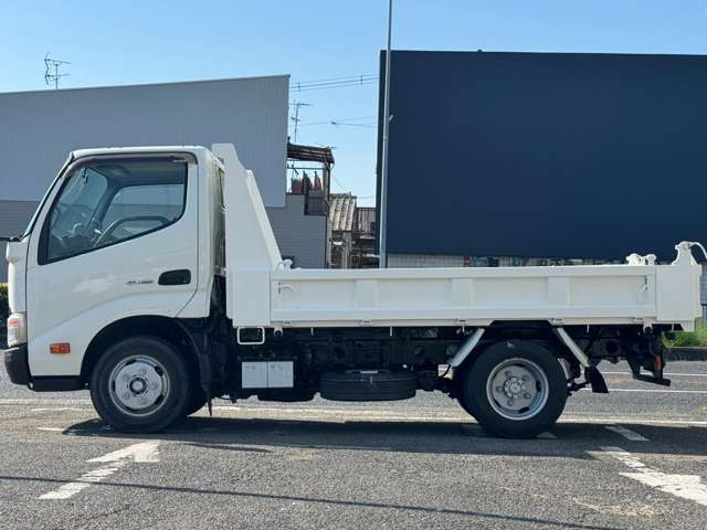 日野自動車 デュトロ ４．０ 強化ダンプ H26年 (近畿) 99