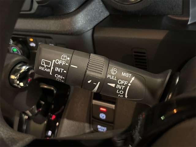 ホンダ Ｎ　ＢＯＸ カスタム ６６０ R8年 (近畿) 99