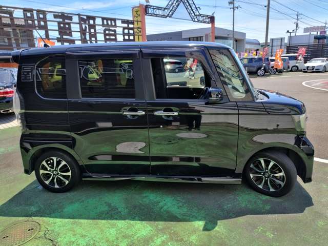 ホンダ Ｎ　ＢＯＸ カスタム ６６０ Ｇ Ｌ ホンダセンシング H29年 (近畿) 99