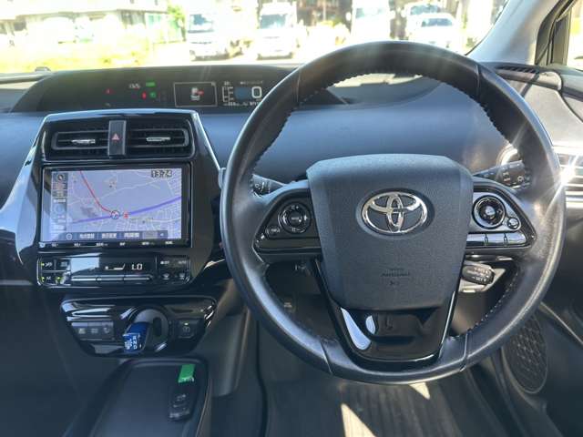 トヨタ プリウス １．８ Ｓ ツーリングセレクション R1年 (関東) 99