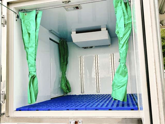 日産 ＮＴ１００クリッパー 低温冷蔵冷凍車 －３０℃設定 R1年 (関東) 99