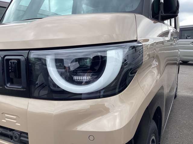 三菱 デリカ　ミニ ６６０ Ｇ プレミアム R7年 (中国) 99