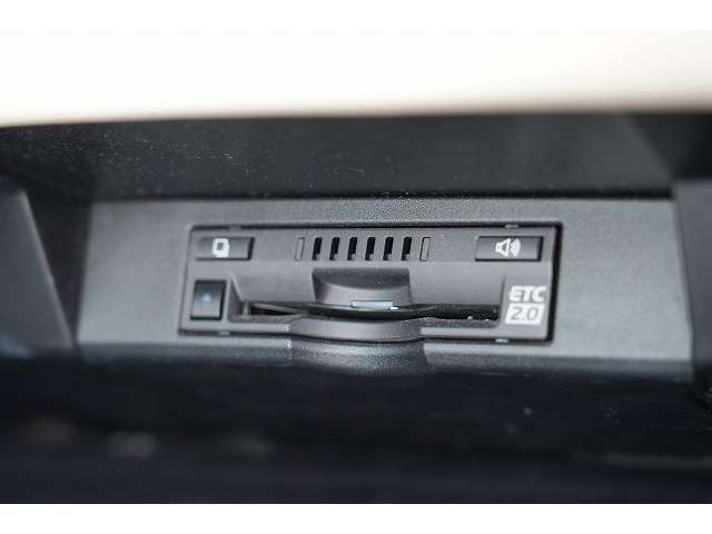 レクサス ＮＸ３００ｈ バージョンＬ H30年 (関東) 99