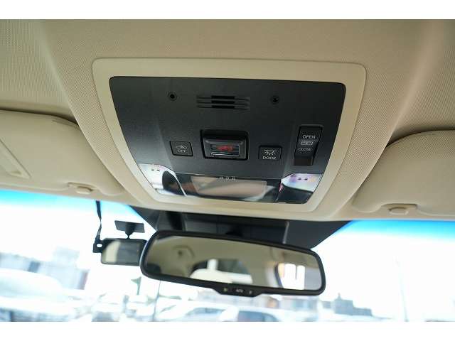 レクサス ＮＸ３００ｈ バージョンＬ H30年 (関東) 99