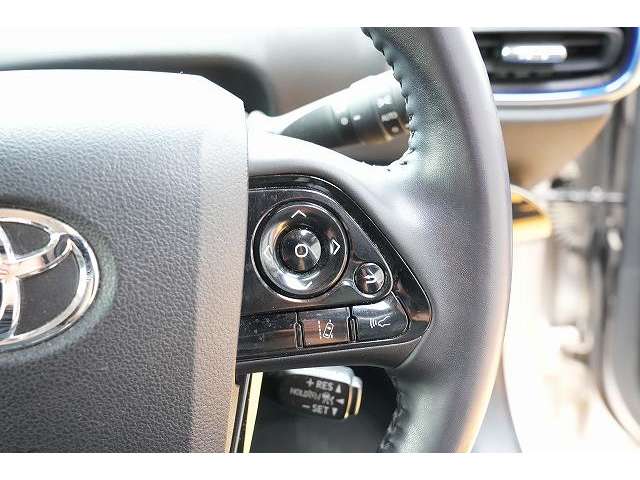 トヨタ プリウス １．８ Ｓ ツーリングセレクション R1年 (関東) 99