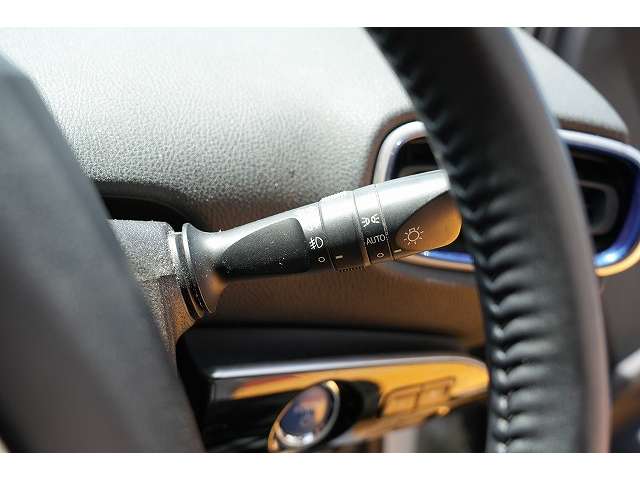 トヨタ プリウス １．８ Ａ ツーリングセレクション R1年 (関東) 99